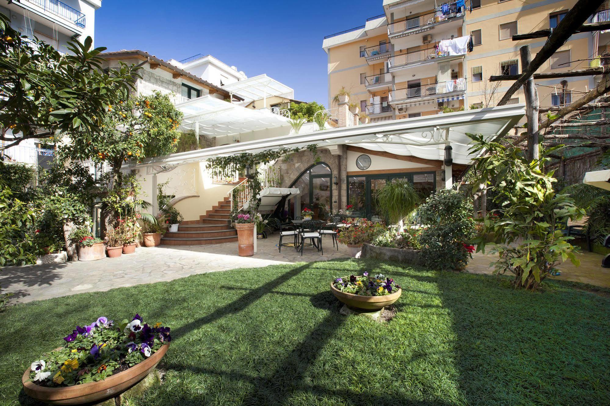 Relais Villa Angiolina Sorrento Eksteriør bilde