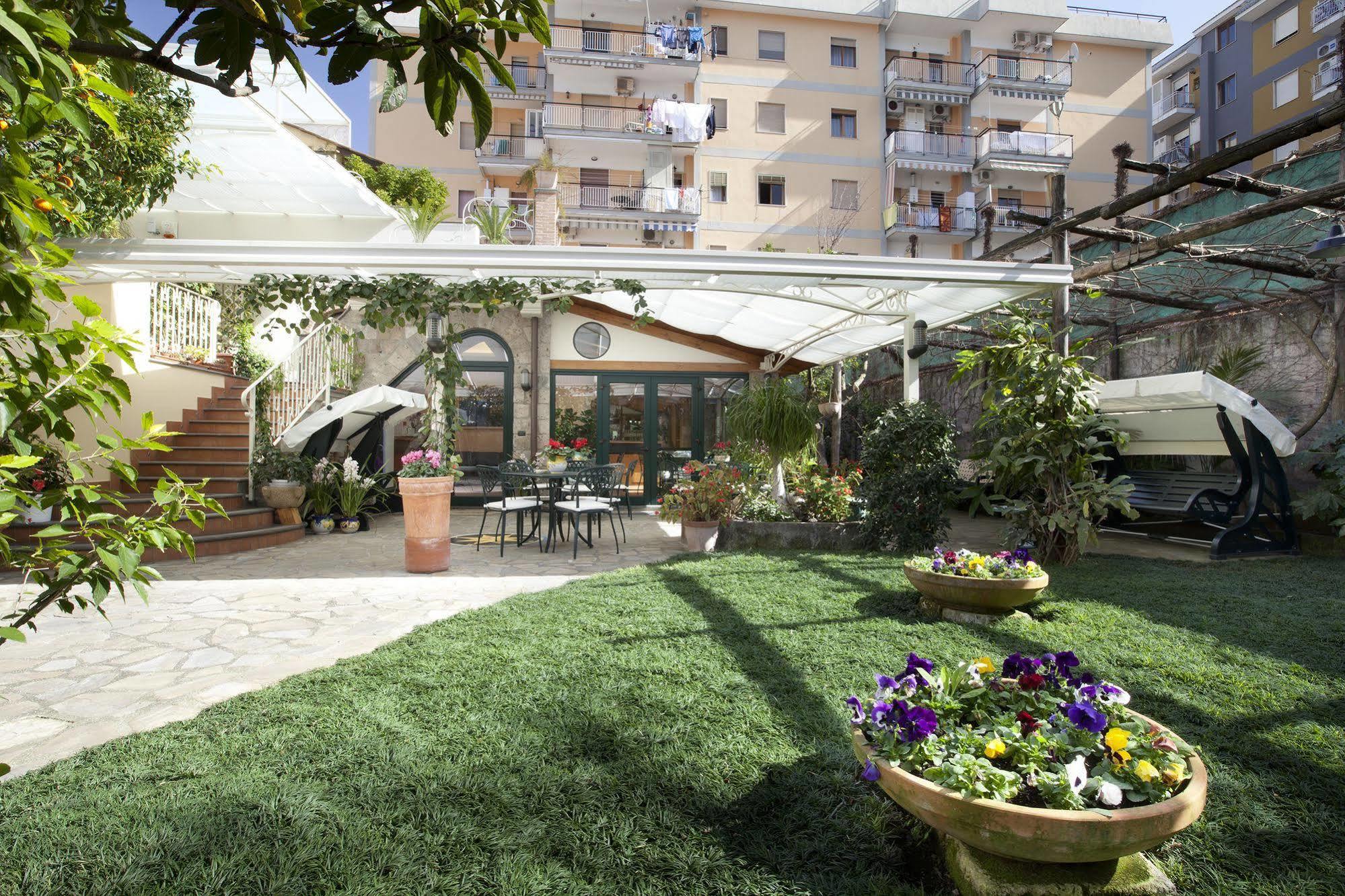 Relais Villa Angiolina Sorrento Eksteriør bilde
